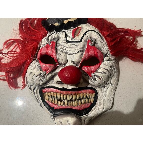 Halloween Rubber Face Mask Clown Scary Joker - Fast Shipping! - Picture 2 of 5